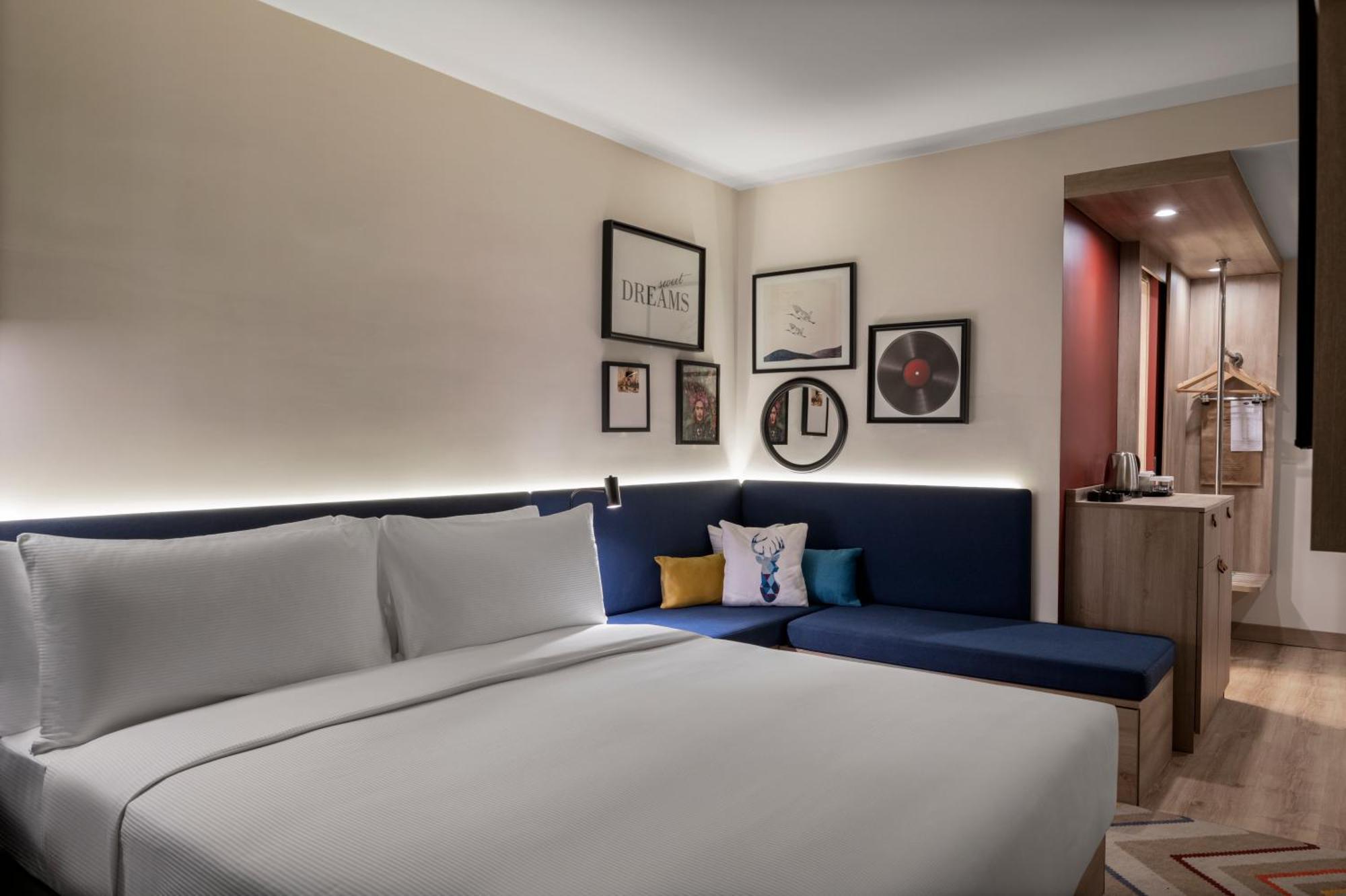 Hampton By Hilton Istanbul Merter Esterno foto