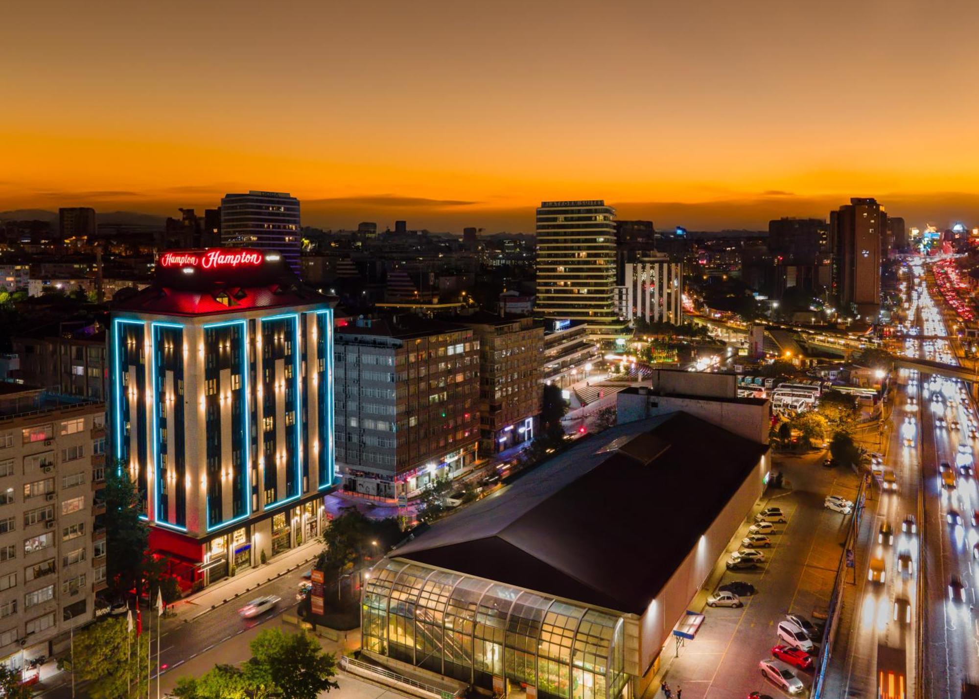 Hampton By Hilton Istanbul Merter Esterno foto