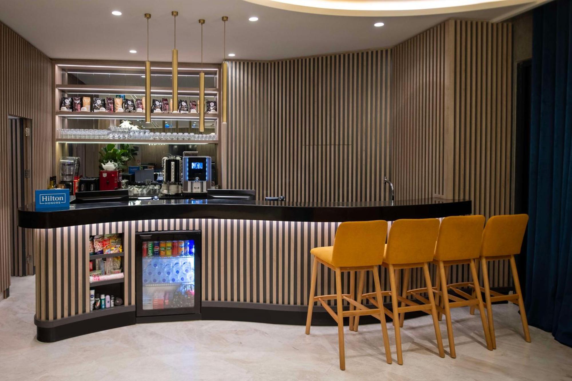 Hampton By Hilton Istanbul Merter Esterno foto