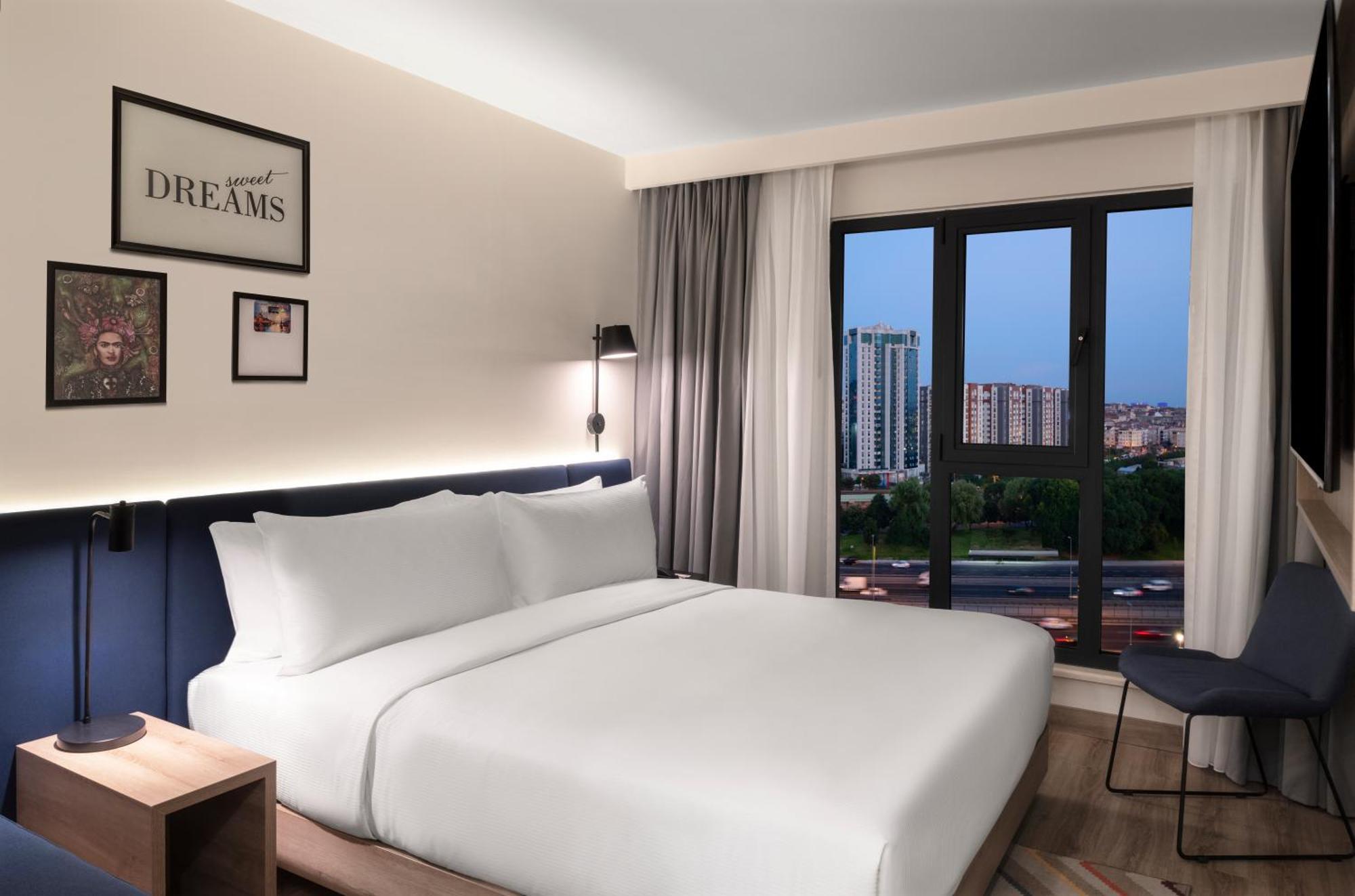 Hampton By Hilton Istanbul Merter Esterno foto
